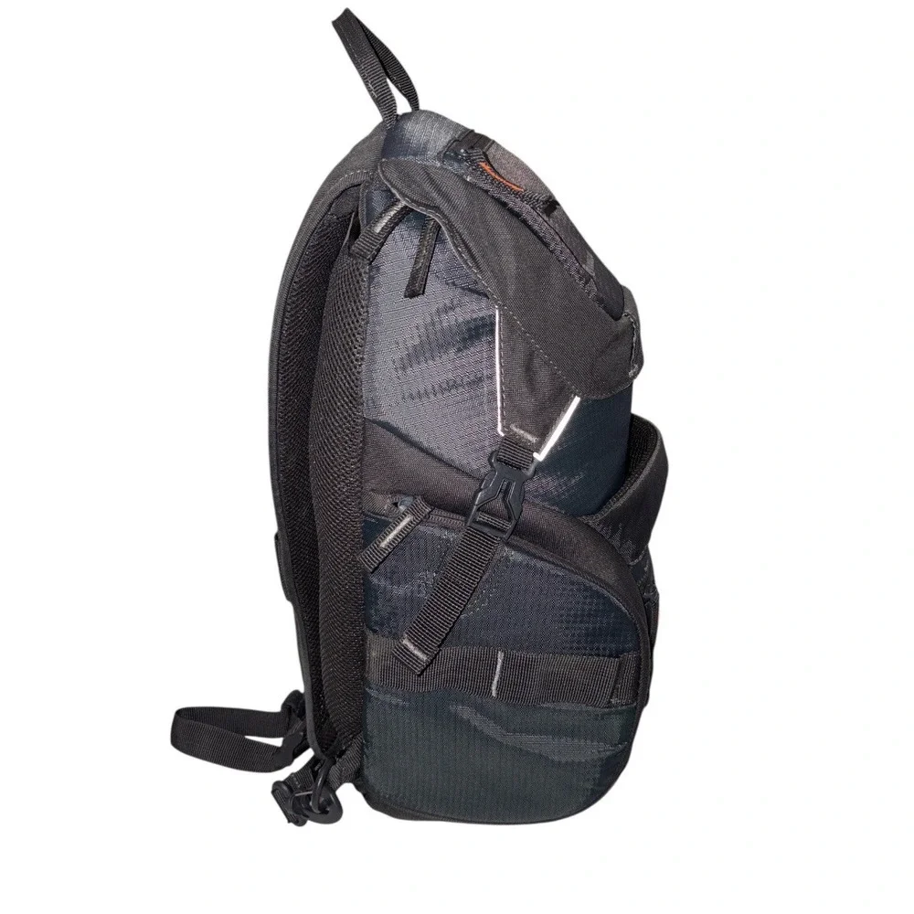 Vanguard Adaptor 45 Sling Backpack Camera Bag Pro DSLR 3-4 Lenses Flash Tripod